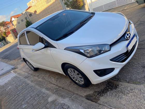 HYUNDAI HB20 1.0 COMFORT 12V FLEX 4P MANUAL HYUNDAI HB20 1.0 COMFORT 12V FLEX 4P MANUAL